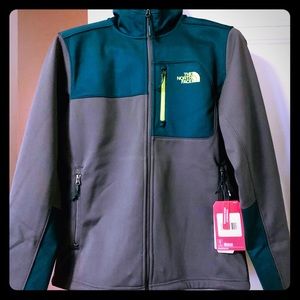 ⚡️HP⚡️NORTHFACE | NWT | Men’s Apex Risor Jacket